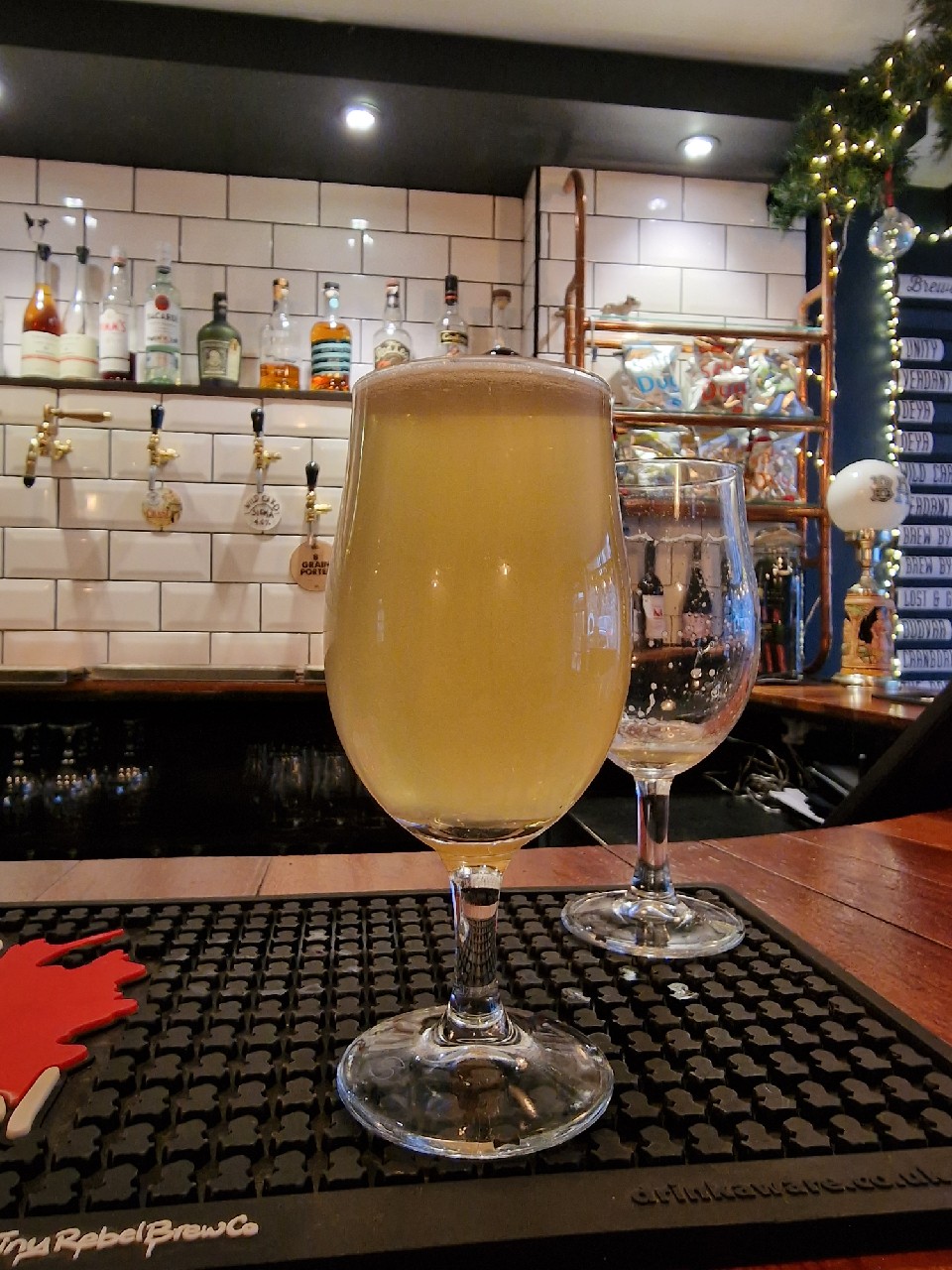01|20 Saison - Hallertau Blanc & Wai-iti, England