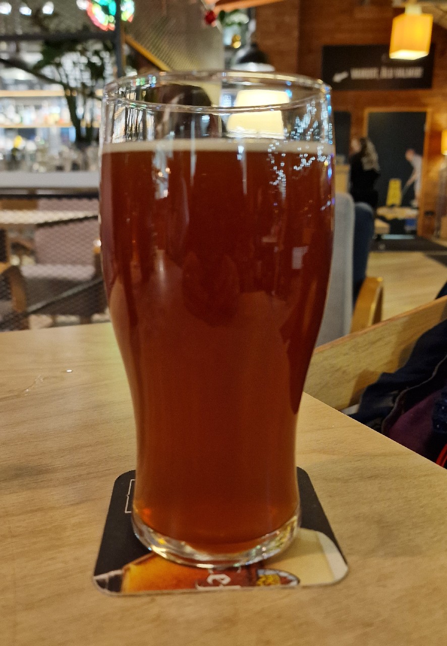 Aadama Õun, Estonia