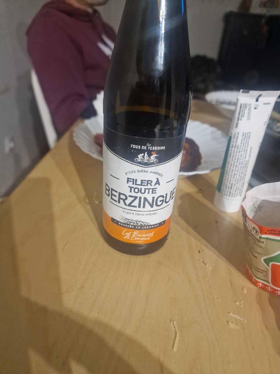 Filer À Toute Berzingue, France