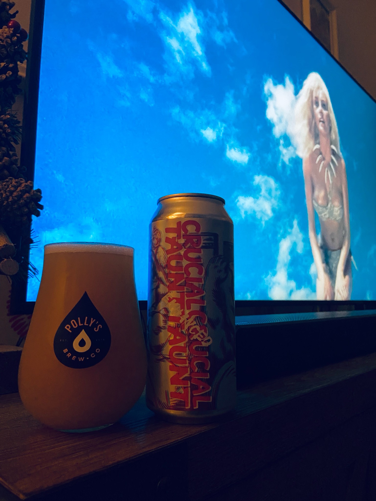 Crucial Crucial Taunt Taunt Enhanced, United States