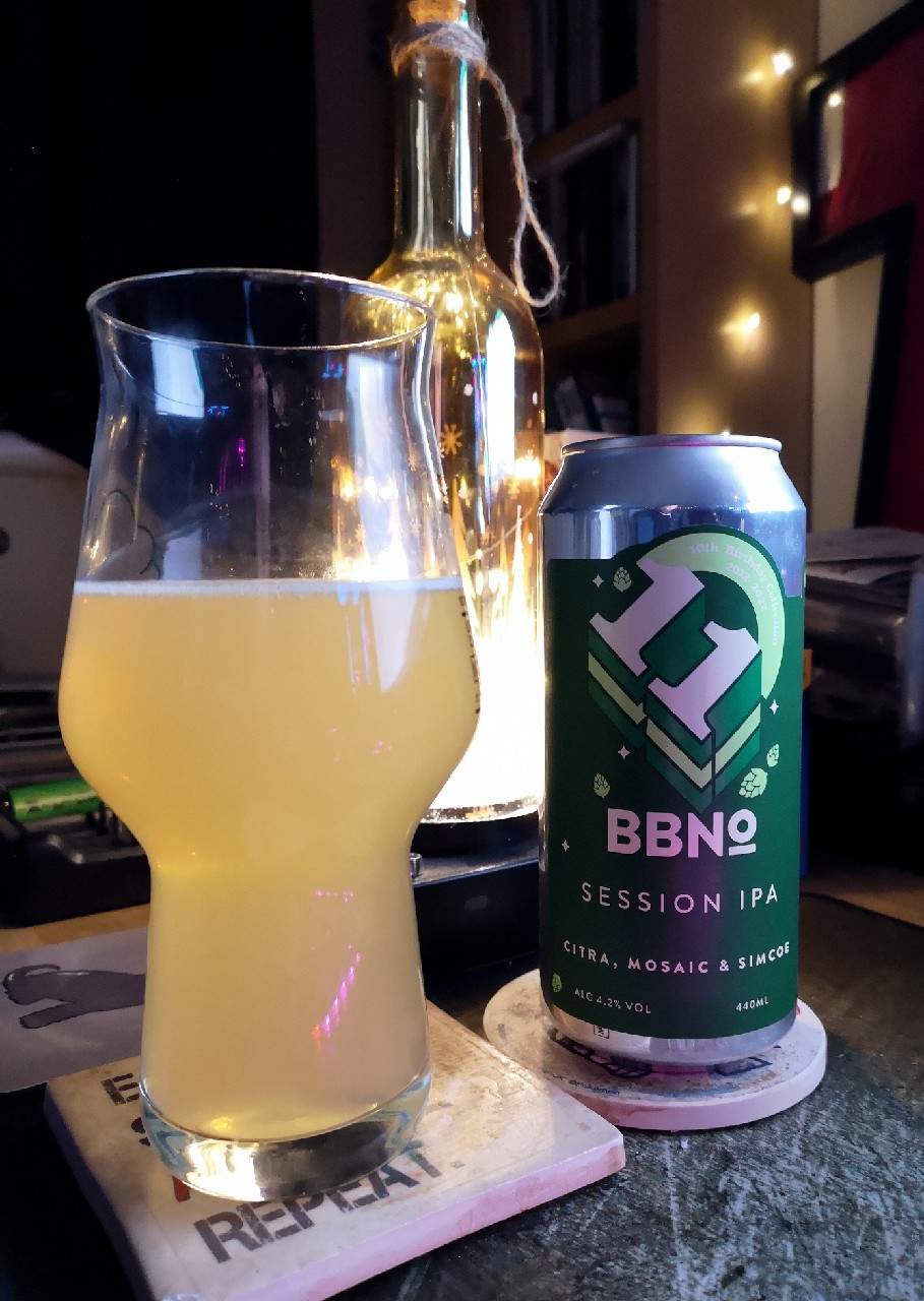 11 Session IPA - Green Hop (10th Birthday Release), England