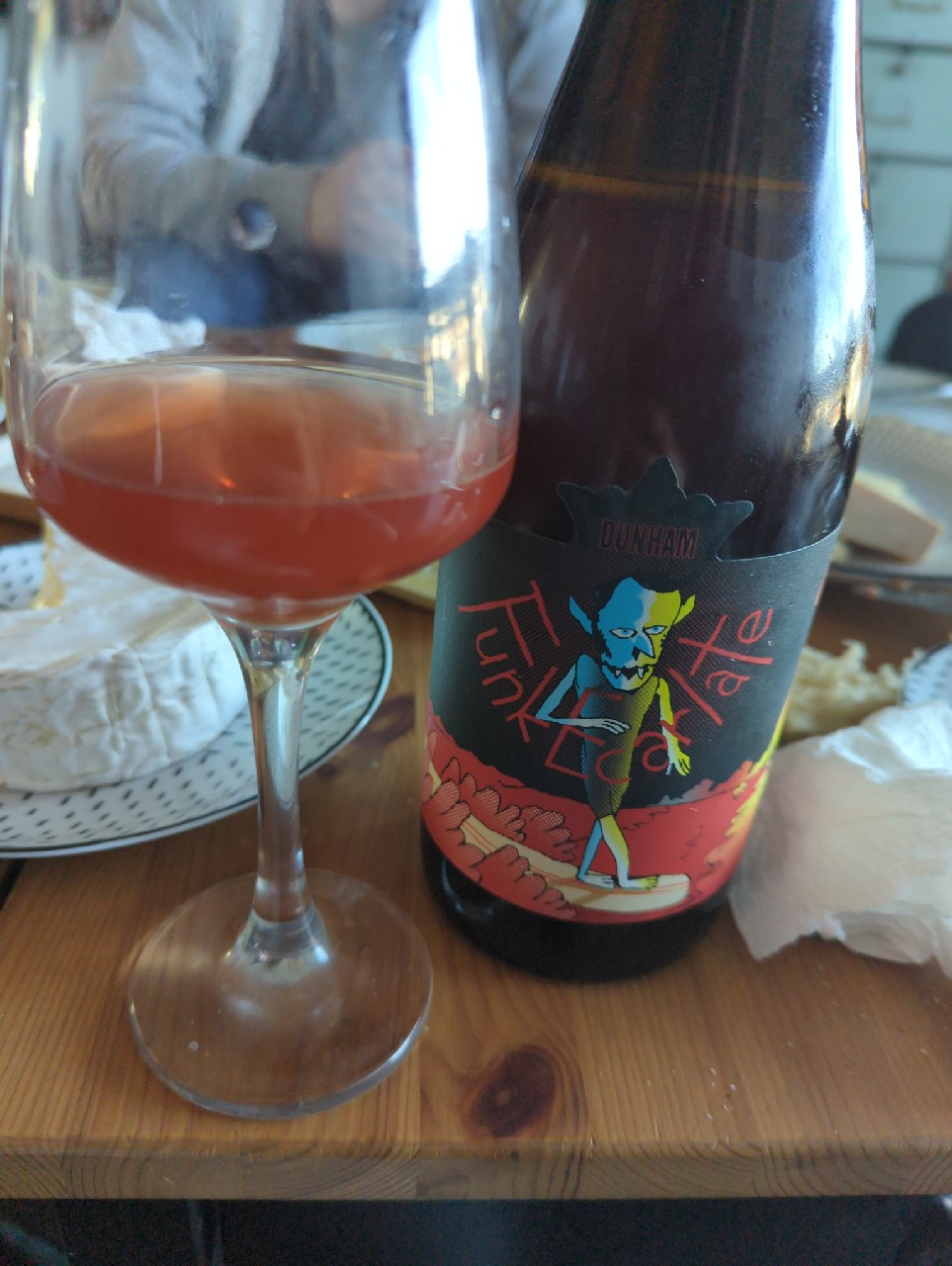 Funk Ecarlate, Canada