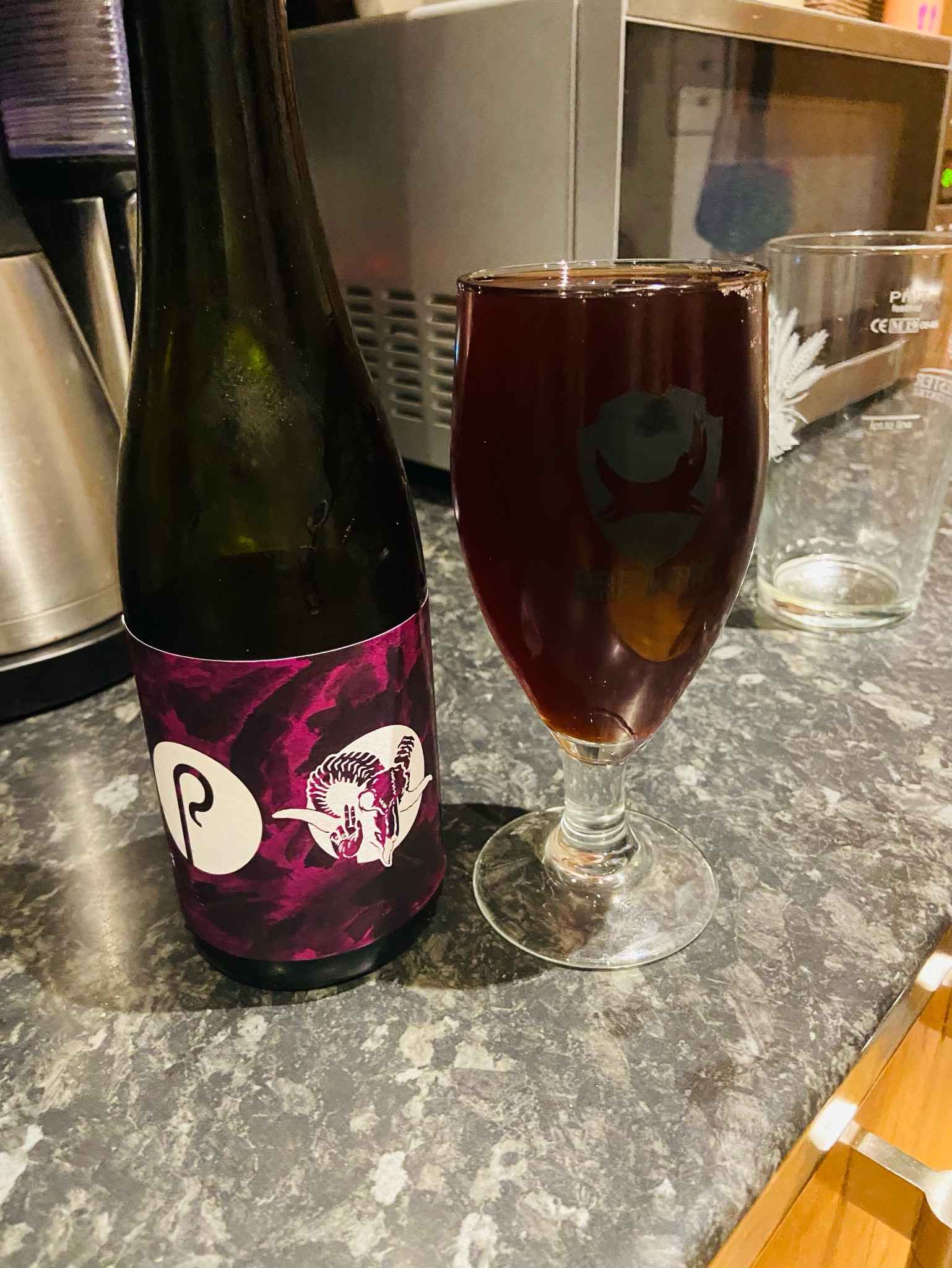 Montone E Capra, England