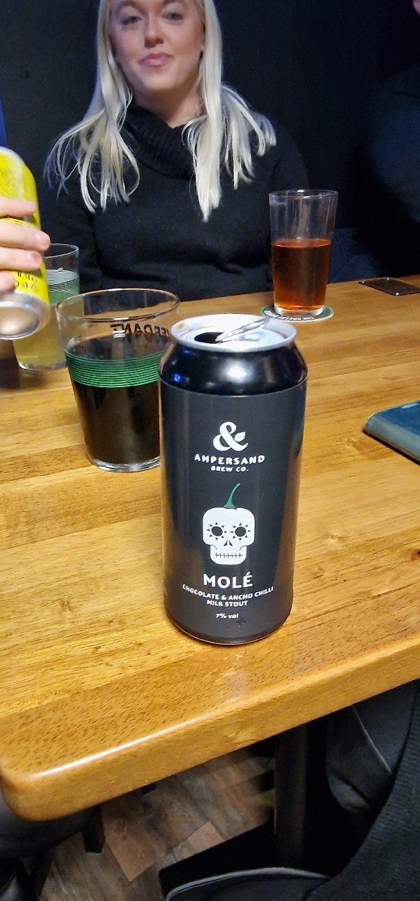 Ampersand Molé, England