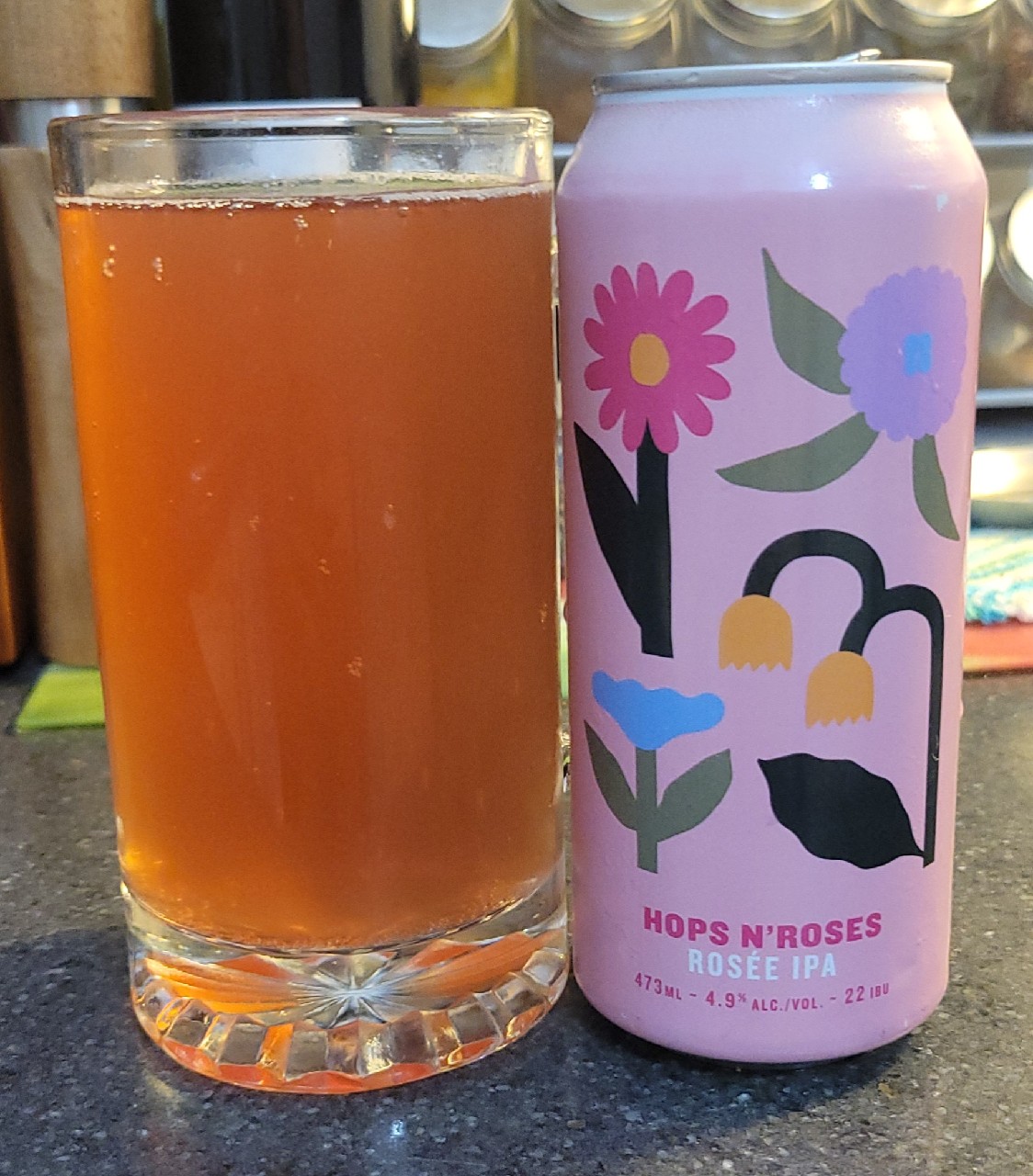 Hops N'Roses, Canada