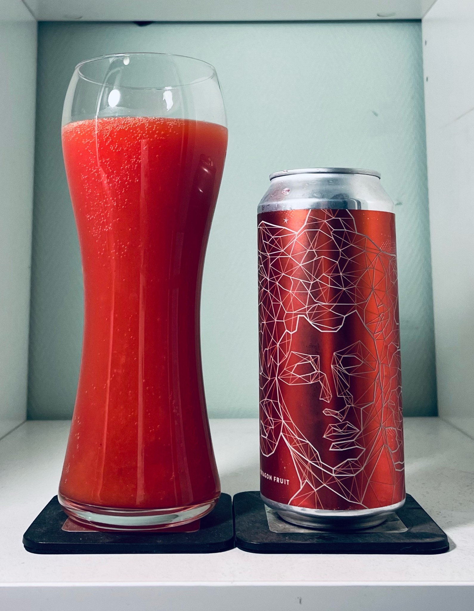 Medusa | Passion Fruit + Dragon Fruit, United States