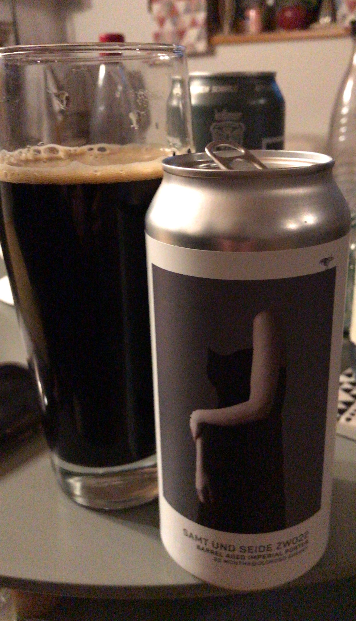 Samt und Seide Zwo22, Germany