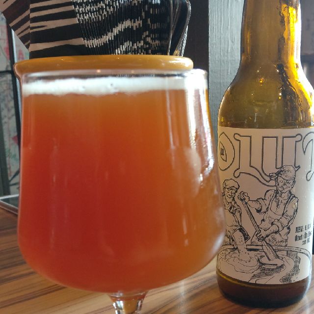 Kauppuri 5 - O(u)lut, Finland