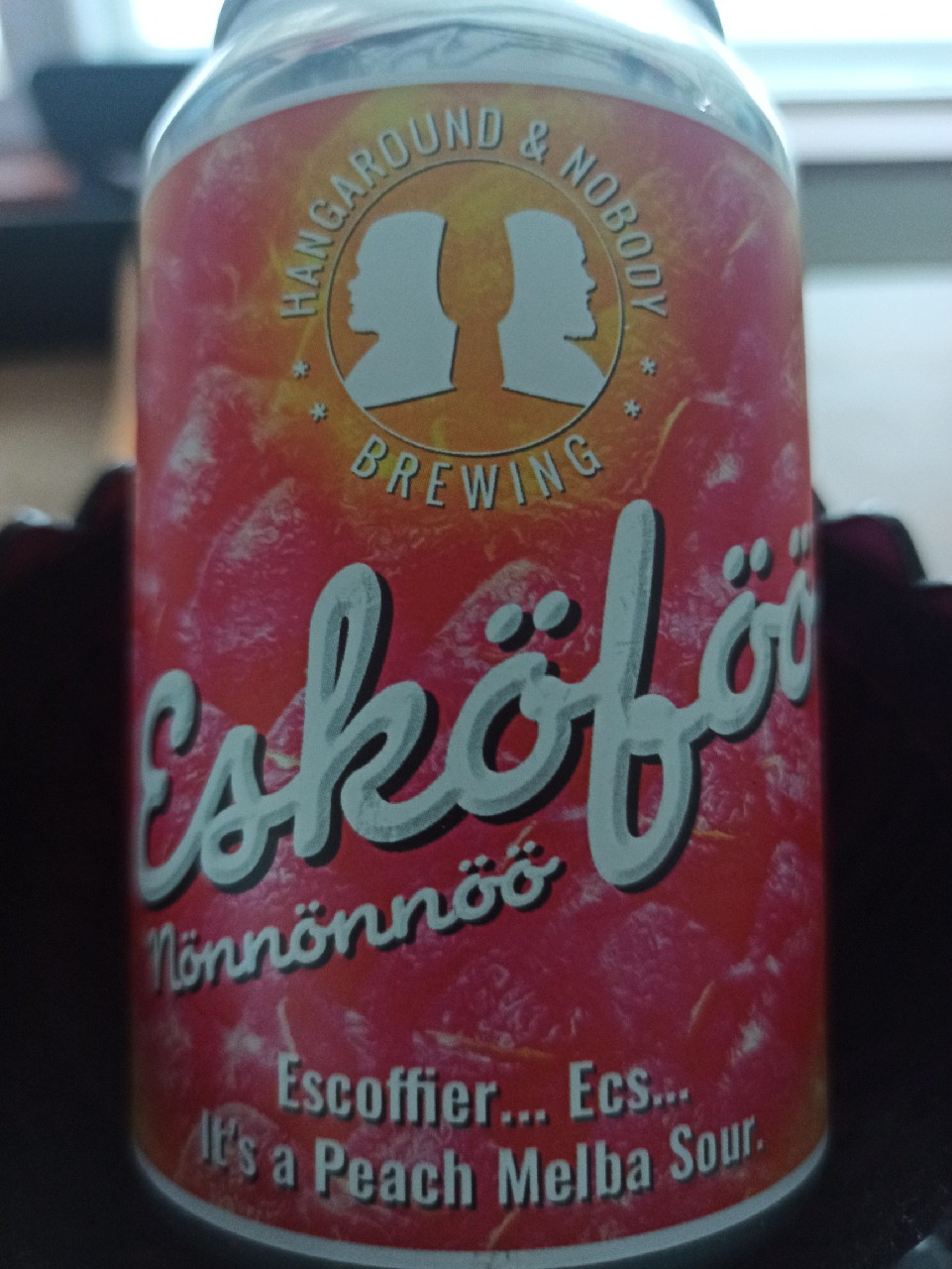 Esköföö Nönnönnöö, Finland