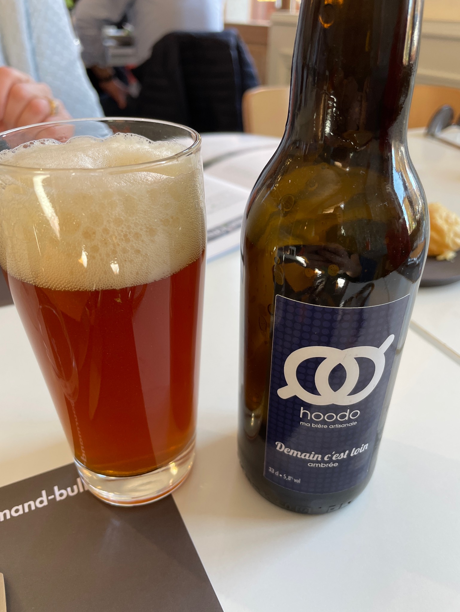 Demain C'est Loin, France