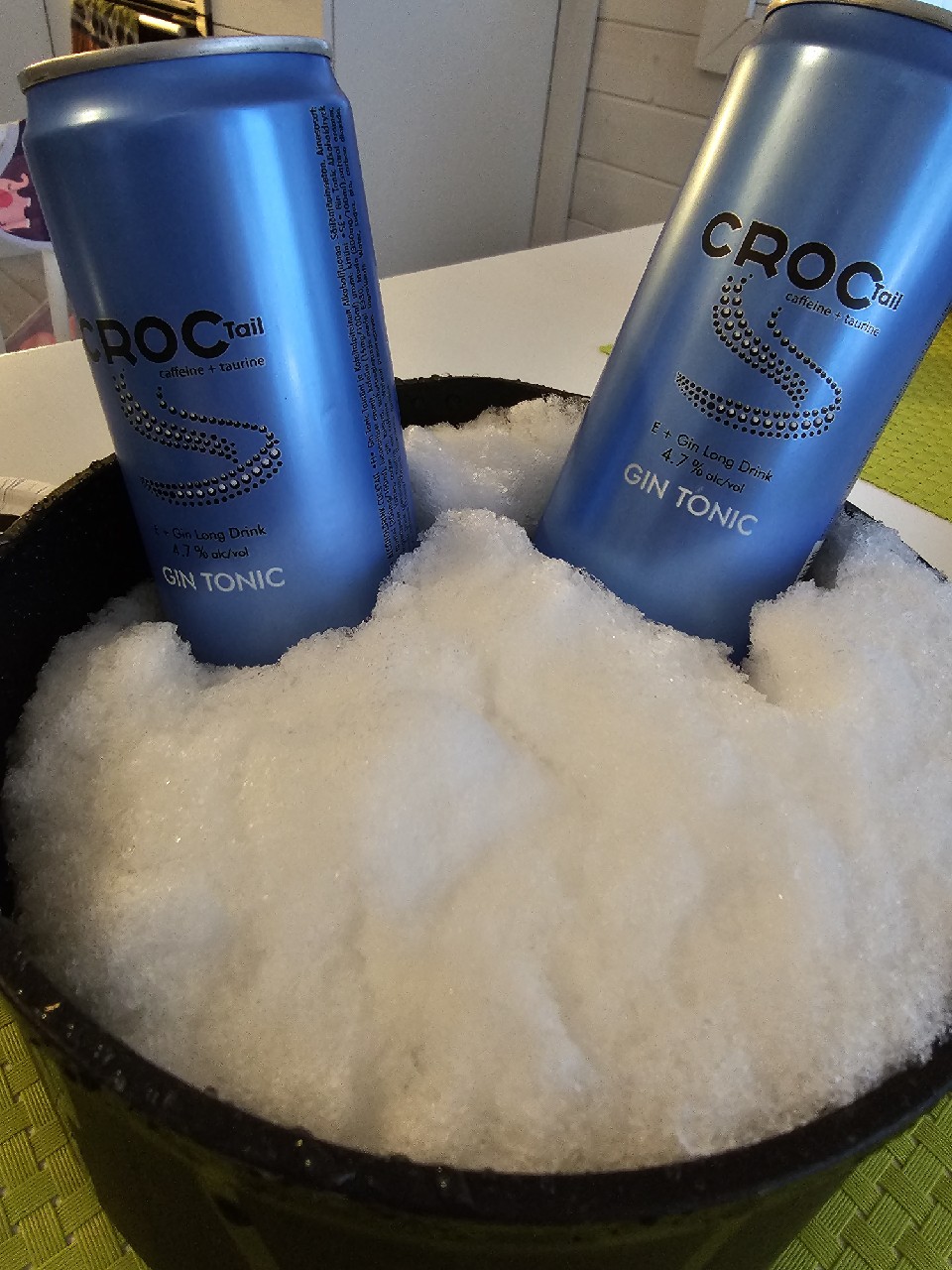 Croc Tail E + Gin Long Drink Gin Tonic, Finland