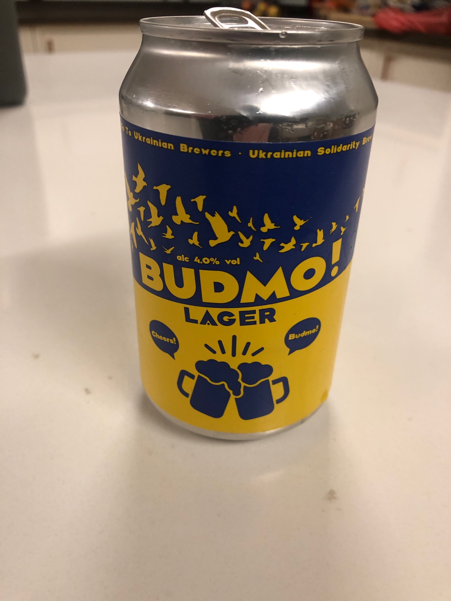 Budmo!, England