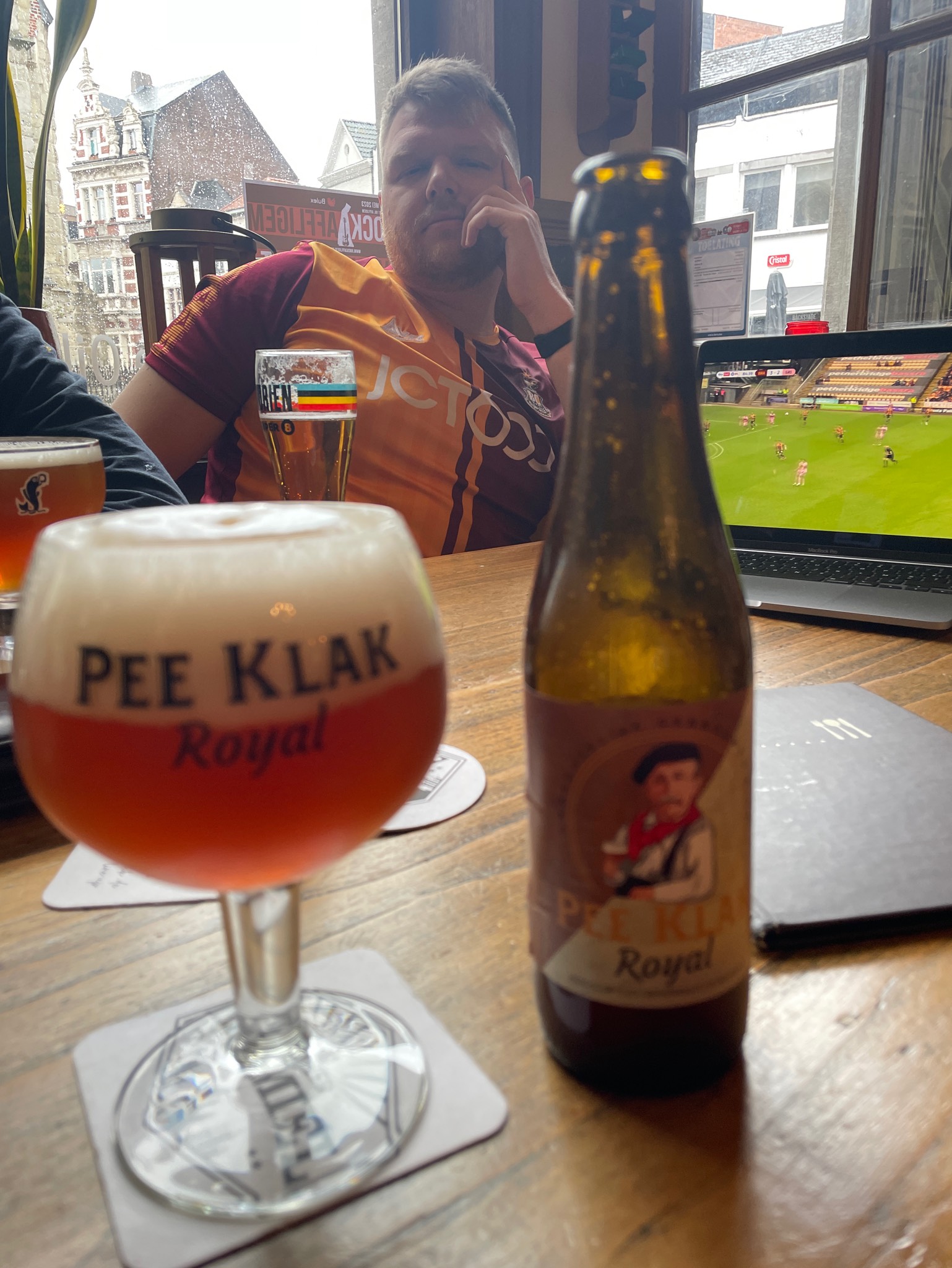 Pee Klak Royal, Belgium