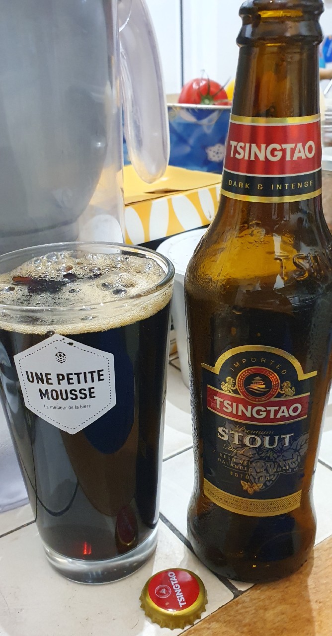 Tsingtao Stout / 青岛 黑啤酒 7.5 %, China
