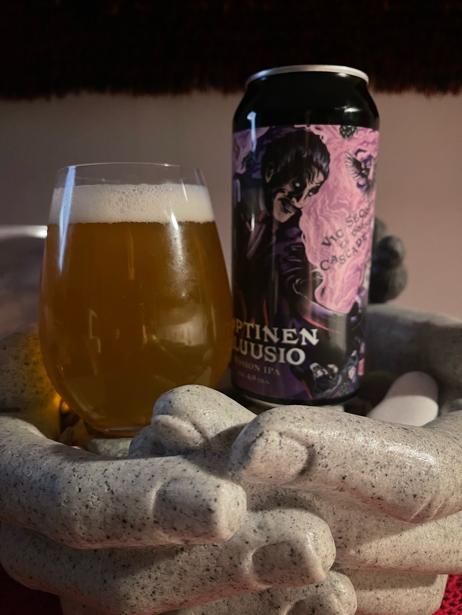 Hoptinen Illuusio: Vic Secret, El Dorado, Cascade, Finland