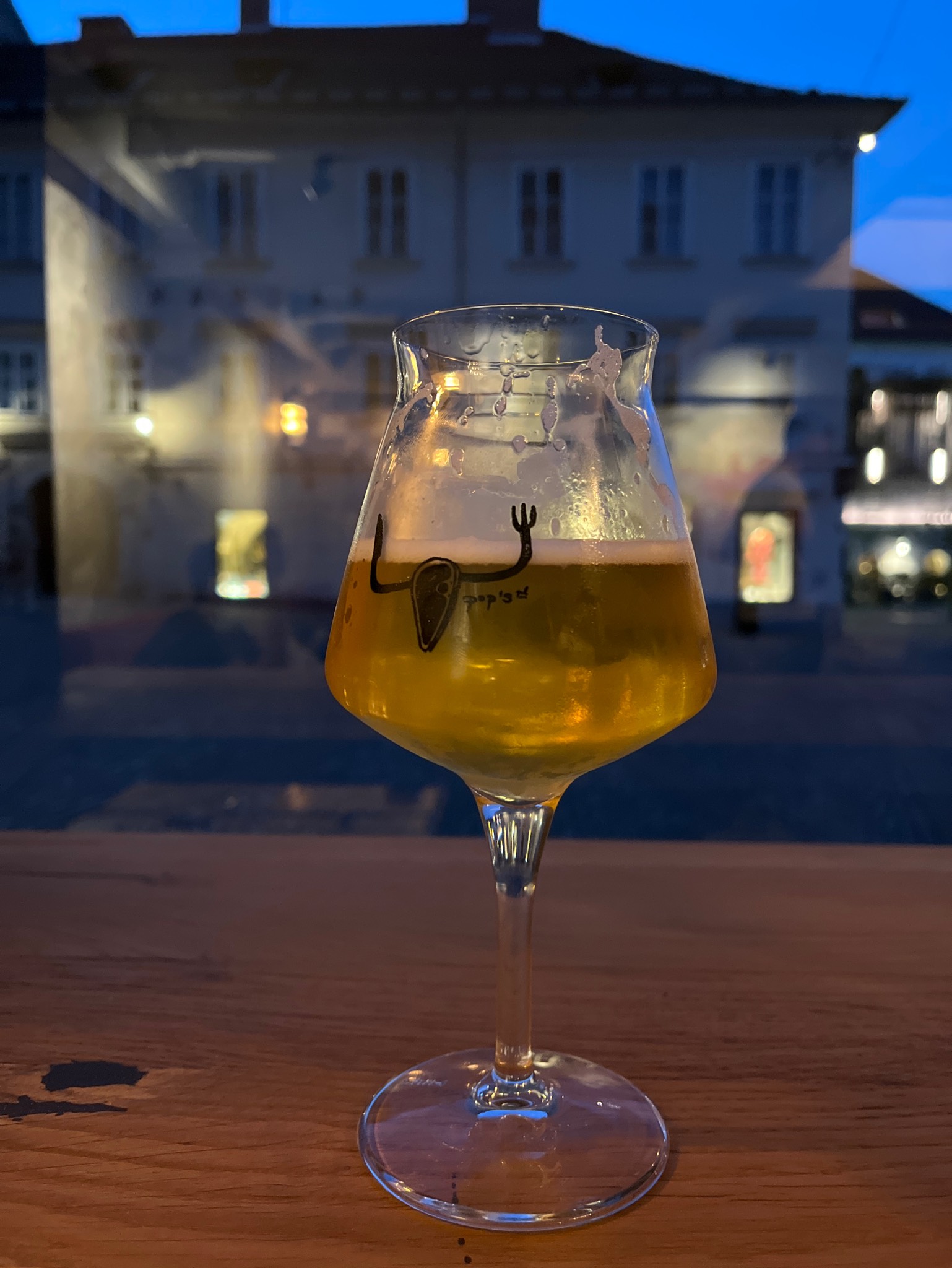 Pop's House Lager, Slovenia