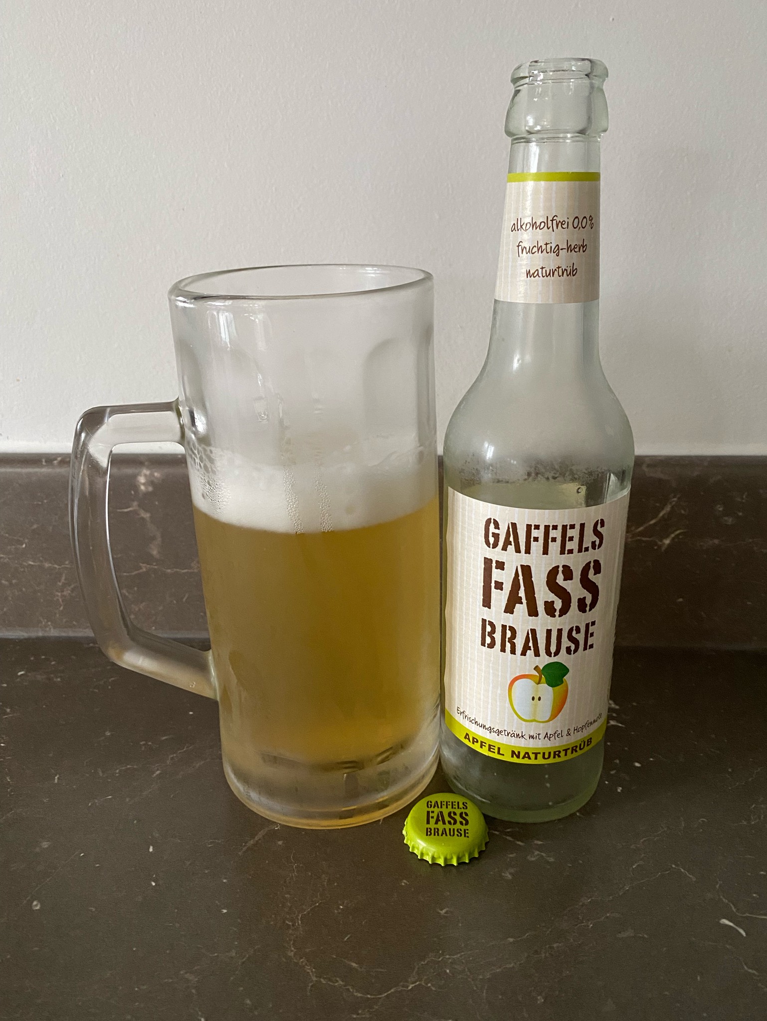 Gaffels Fass Brause Apfel Naturtrüb, Germany