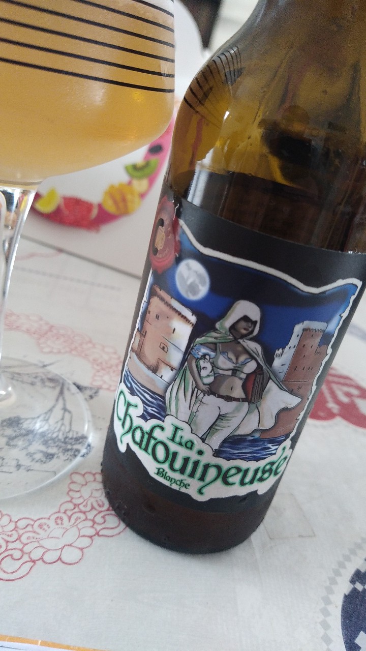 La Chafouineuse Blanche, France