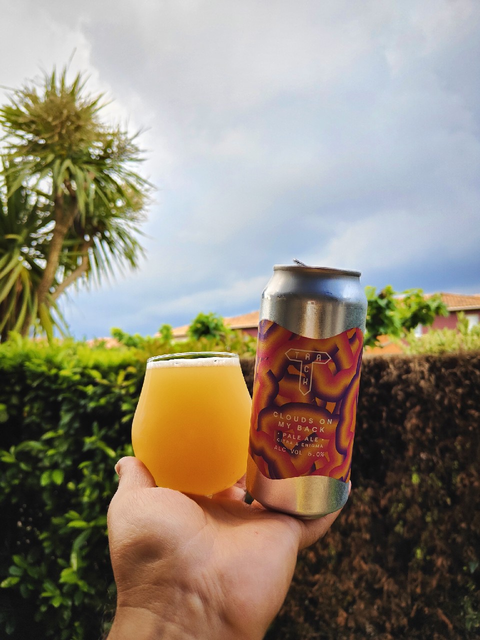 Clouds On My Back, England