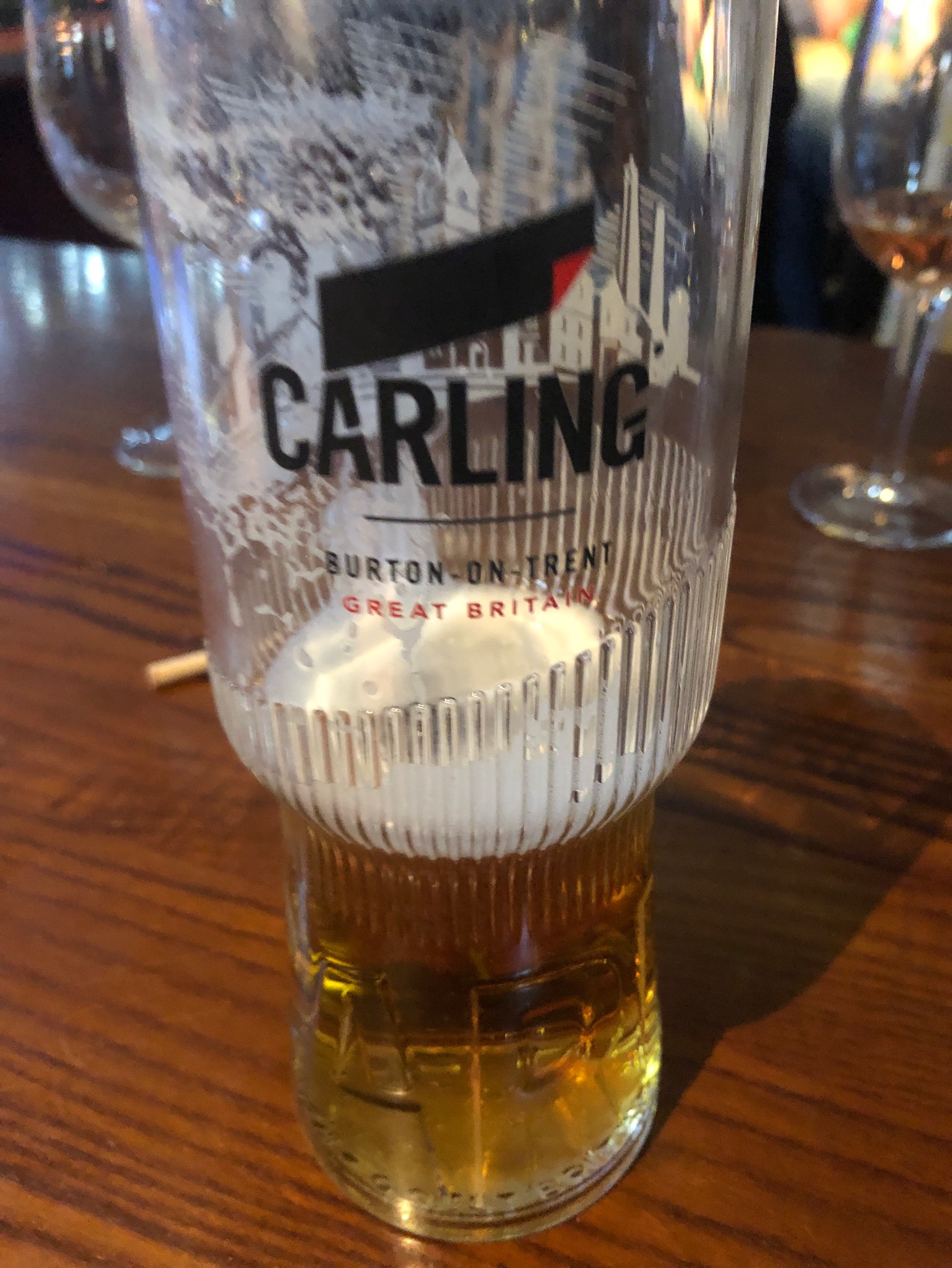 Carling 4.8 %, England