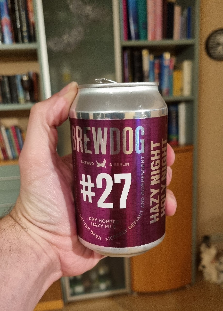 Pilot #27 Dry Hopped Hazy Pils, Germany