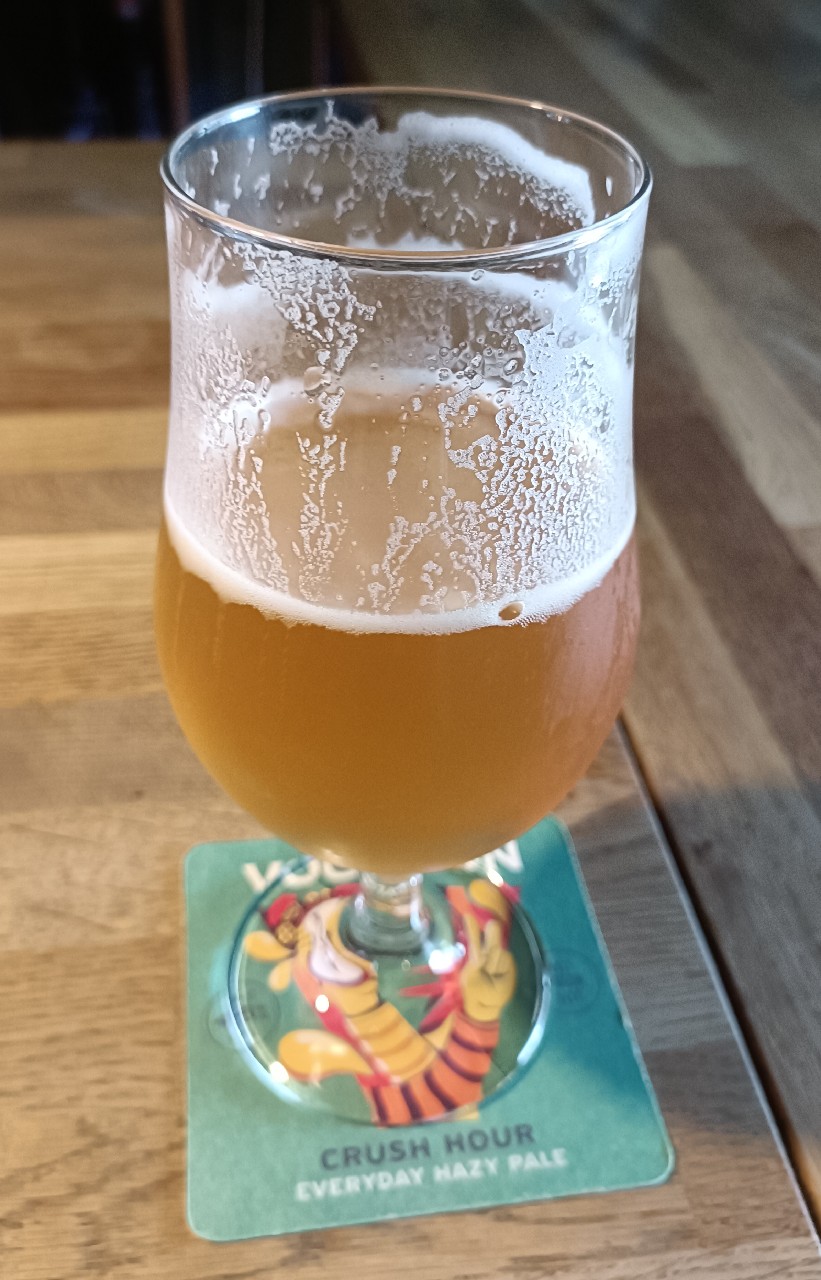 Volumes - Tan Lines, England