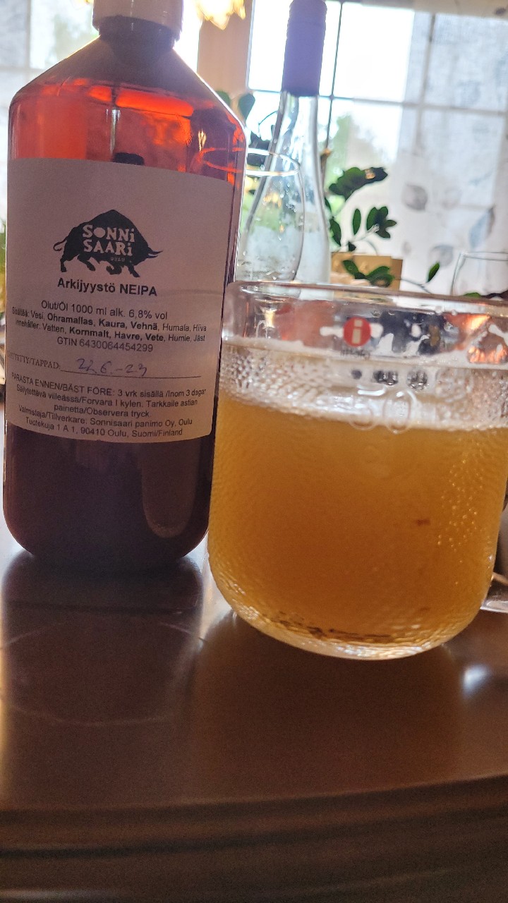 Arkijyystö, Finland