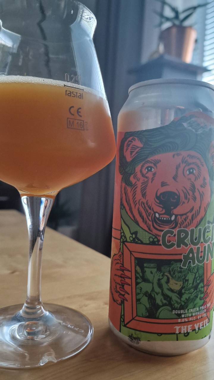 Crucial Aunt, United States