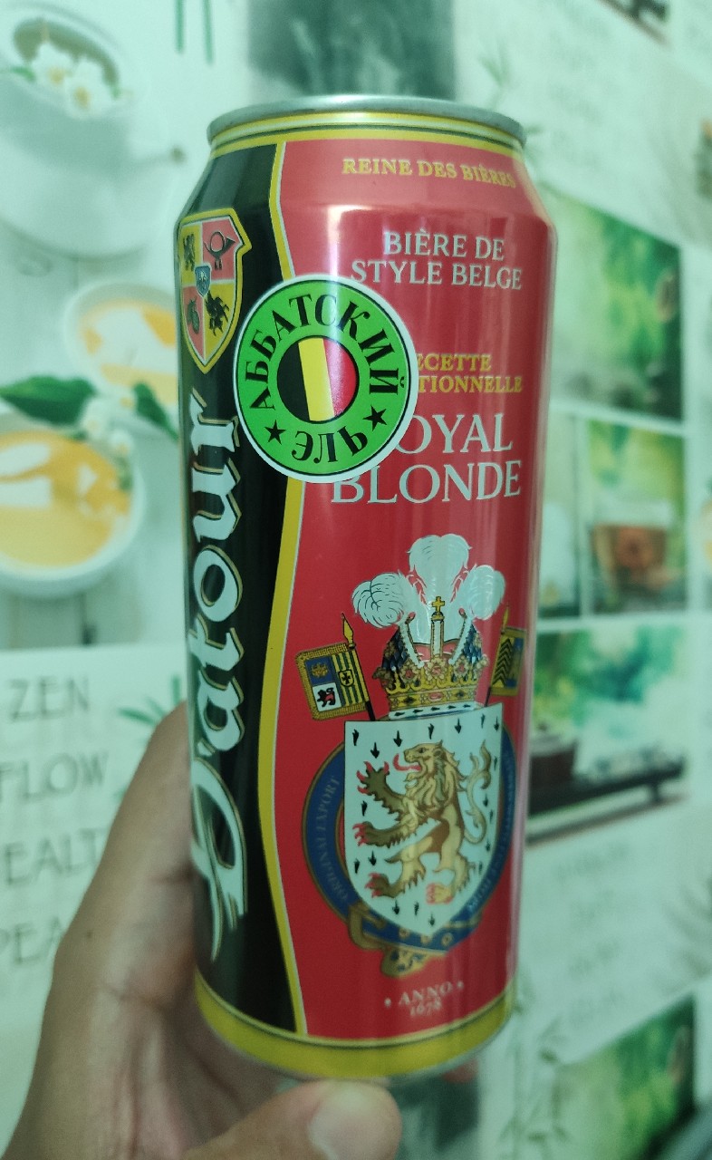 D'Atour Royal Blonde, France