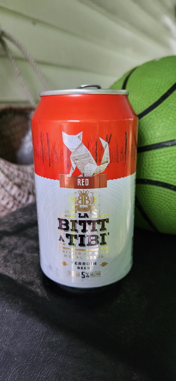 Rousse La Bittt à Tibi', Canada