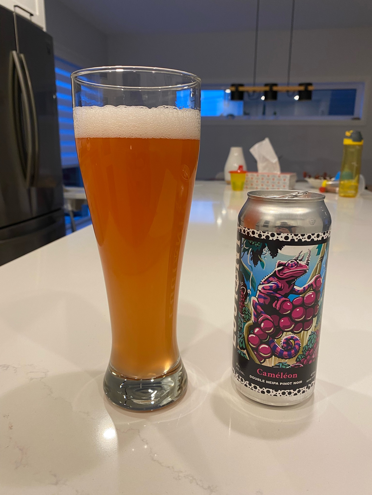 Caméléon Pinot Noir, Canada