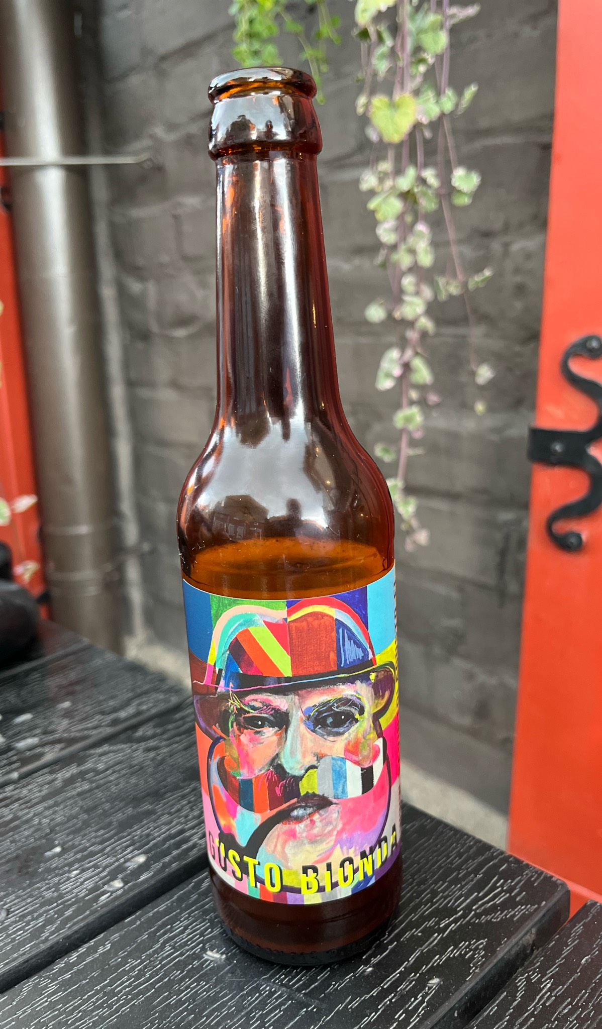 Gusto Bionda, Finland