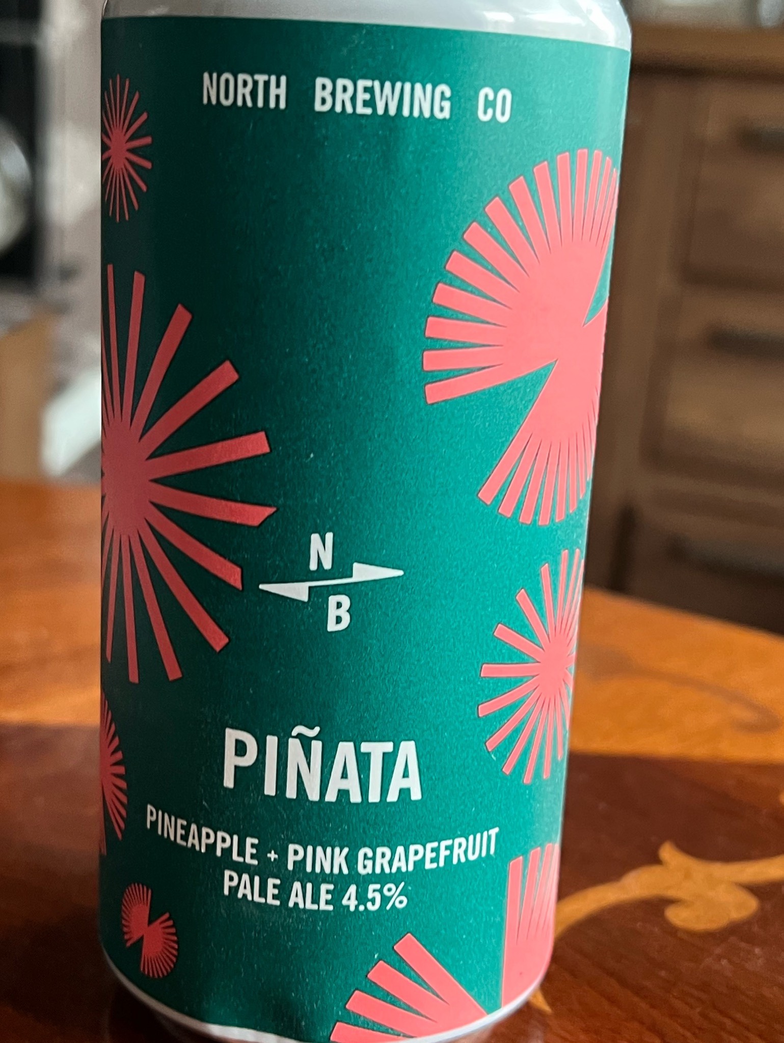 Piñata Pineapple + Pink Grapefruit Pale Ale, England