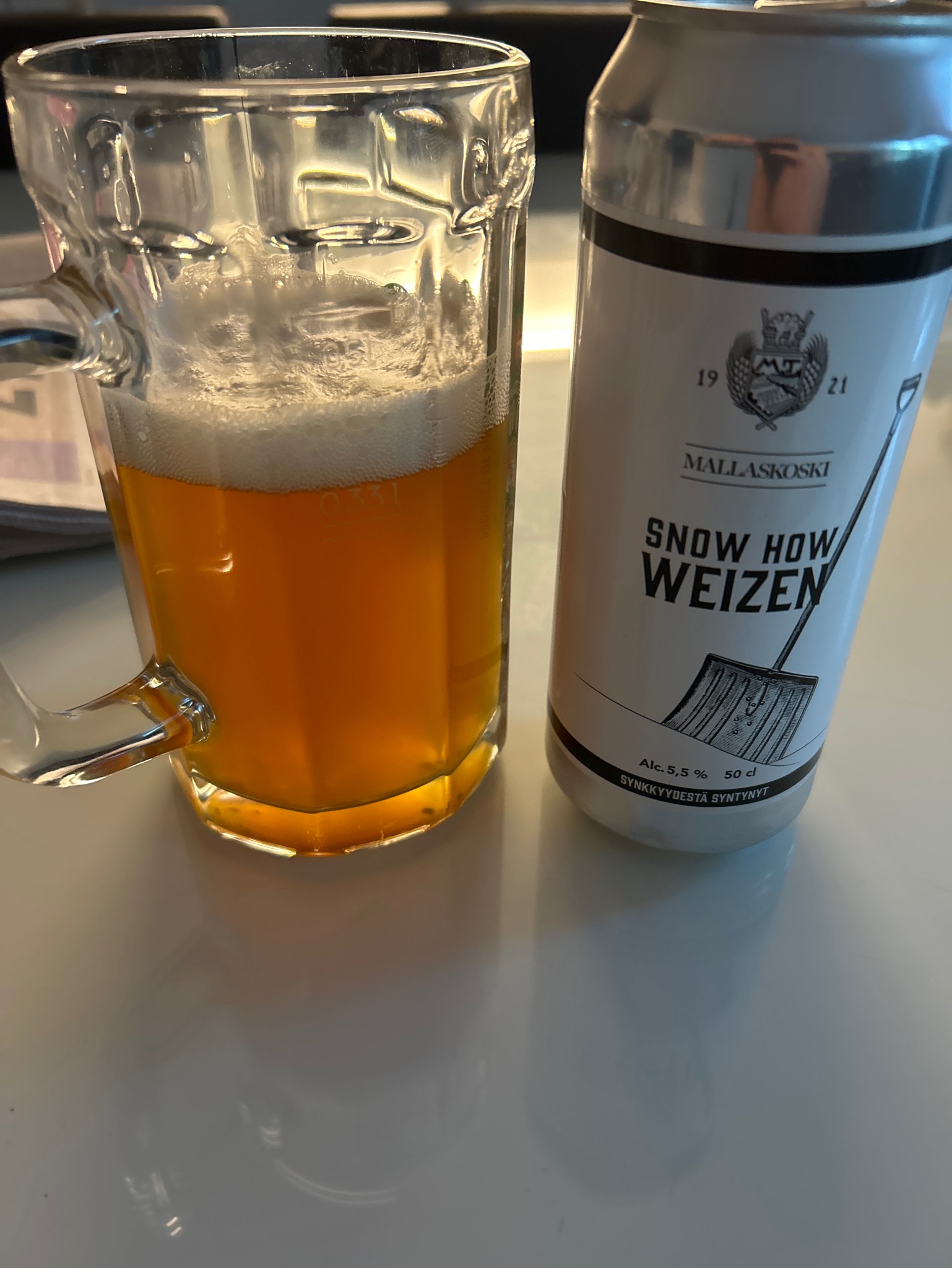 Snow How Weizen, Finland