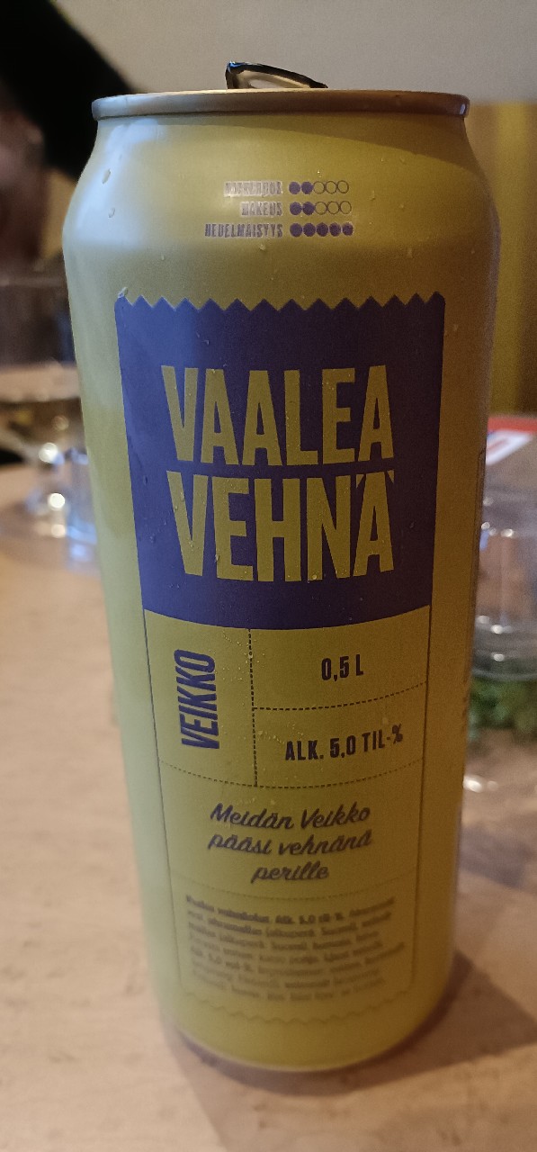 Meidän Veikko Liukastui Banaaniin, Finland
