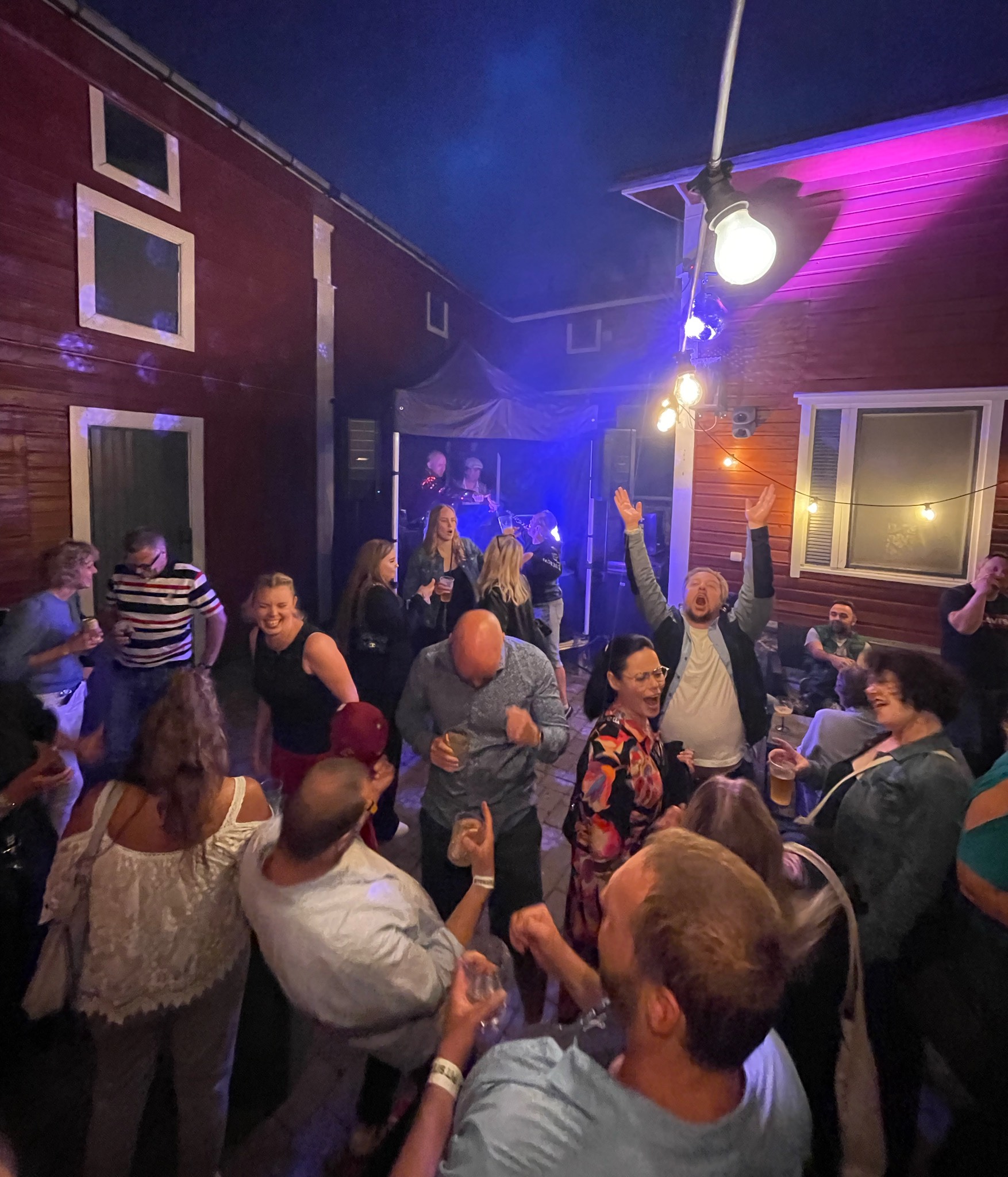 Suvi Hörppy, Finland