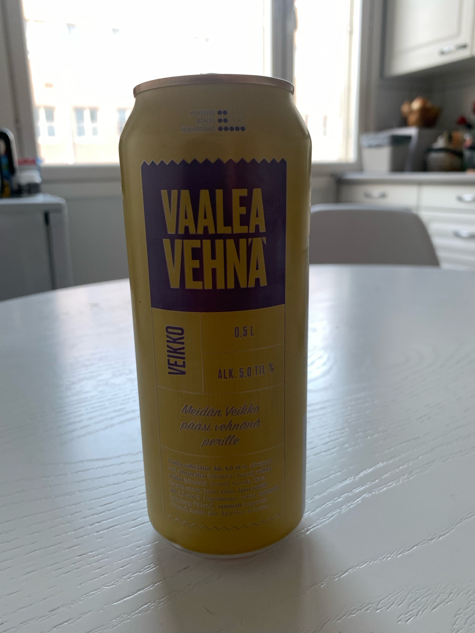 Meidän Veikko Liukastui Banaaniin, Finland