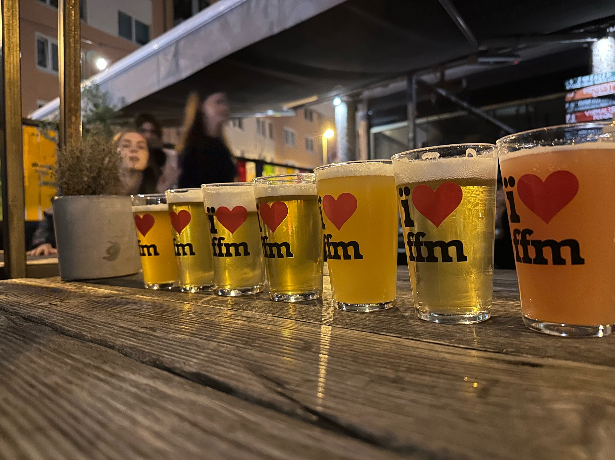 I love Lager 2.0, Naïv