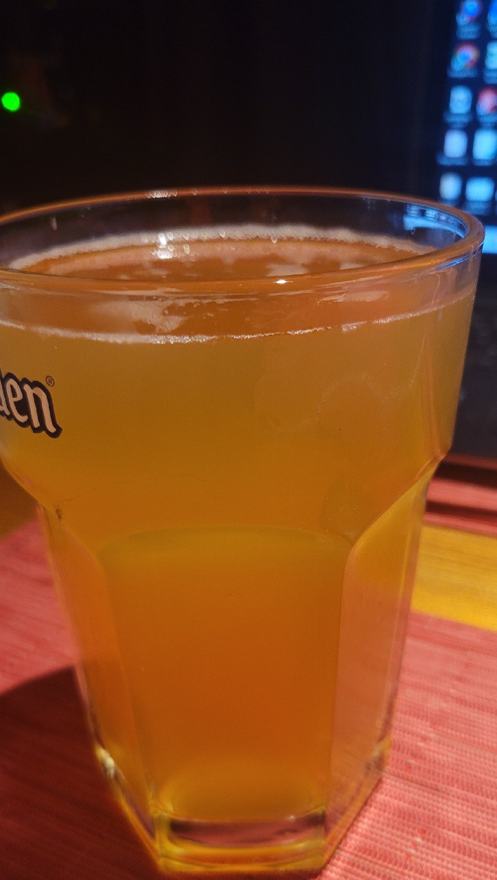 L'etrenel estivant, Canada