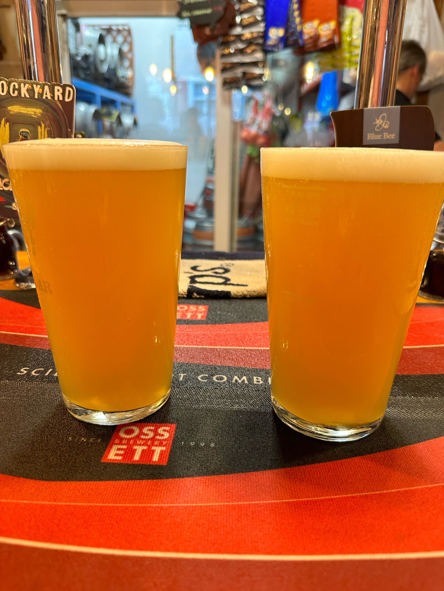 Poolside Lingo, England