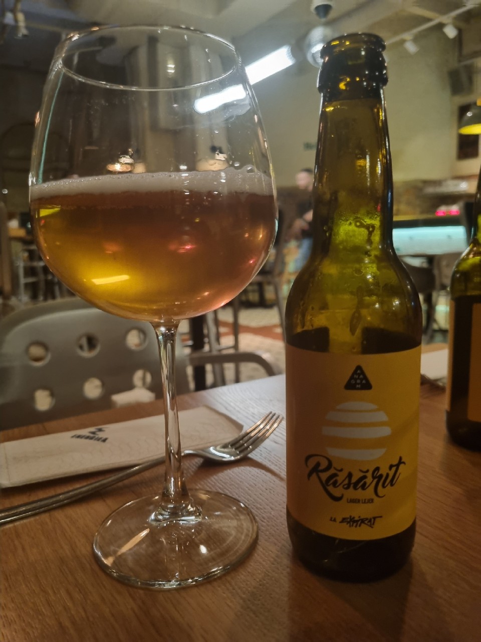 Răsărit La Expirat, Romania