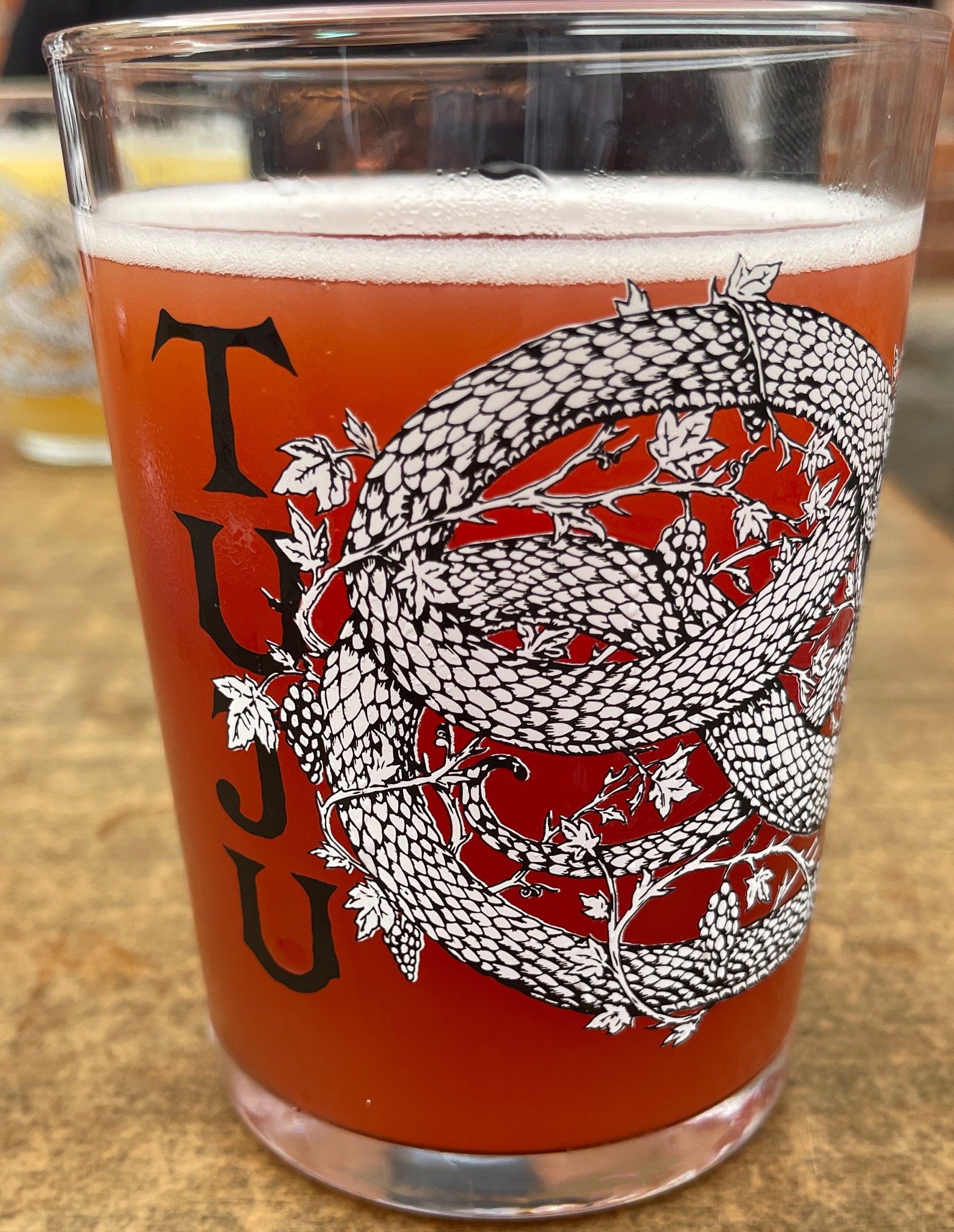 Hedelmäpeli - Kirsikka, Passionhedelmä, Päärynä, Finland