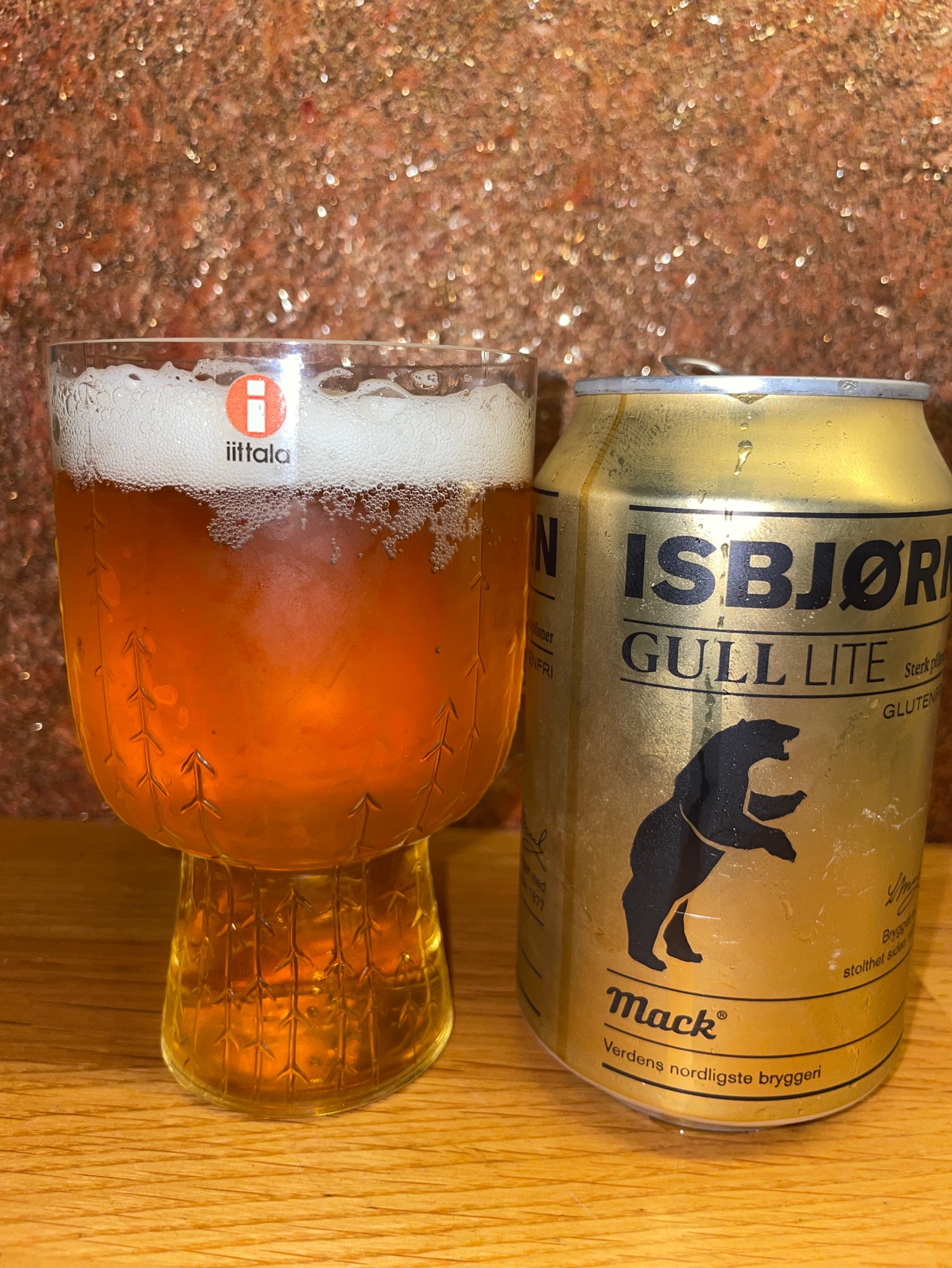 Isbjörn Gull Lite, Norway