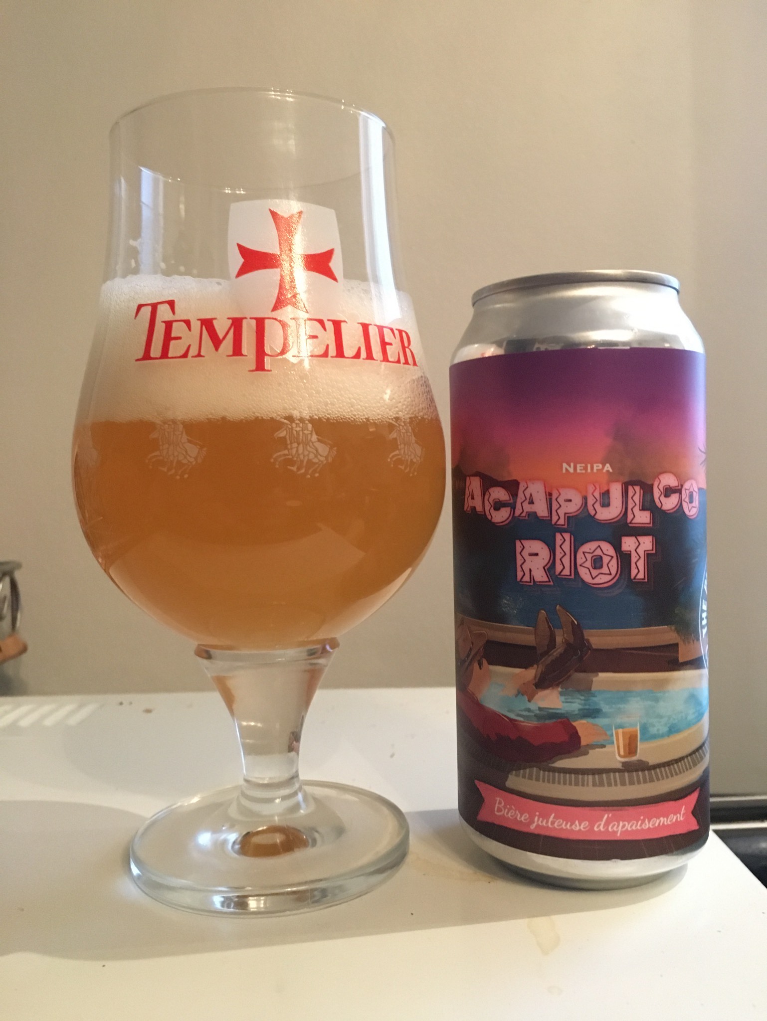 Acapulco Riot, France