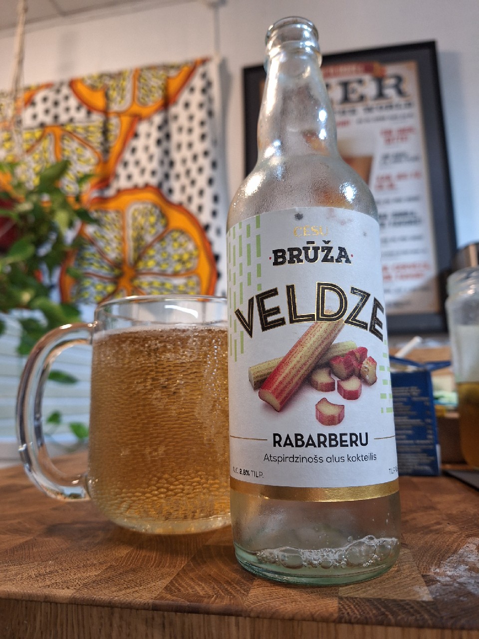 Brūža Veldze Rabarberu, Latvia