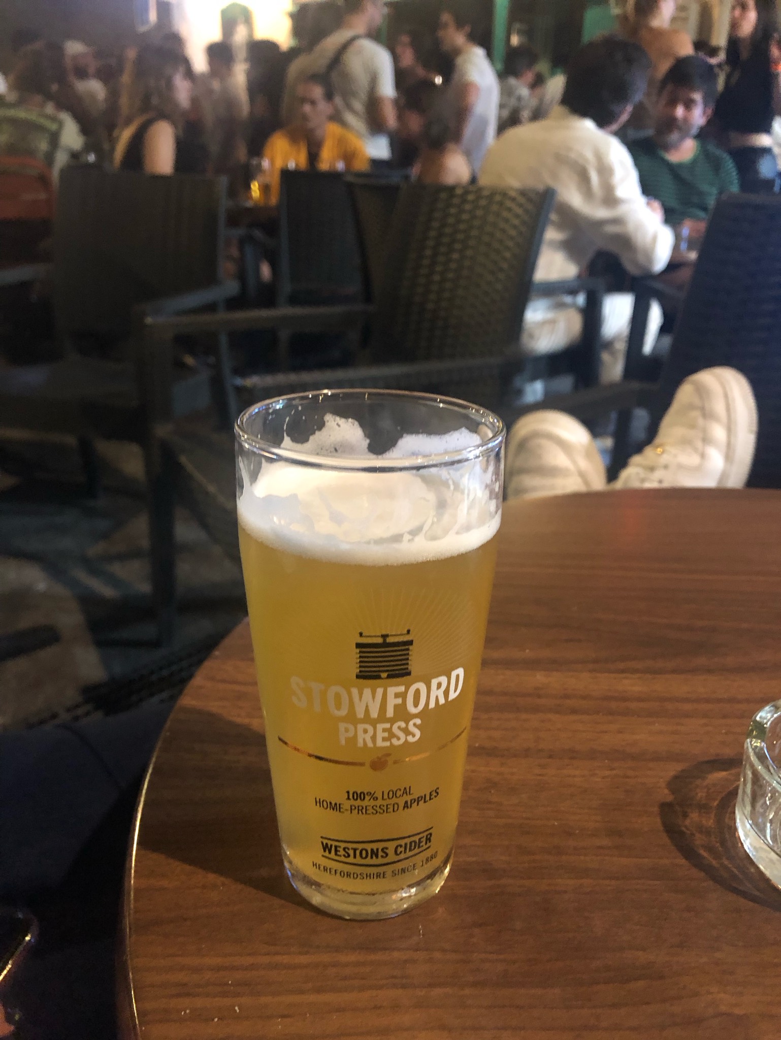 Wit a minute, England