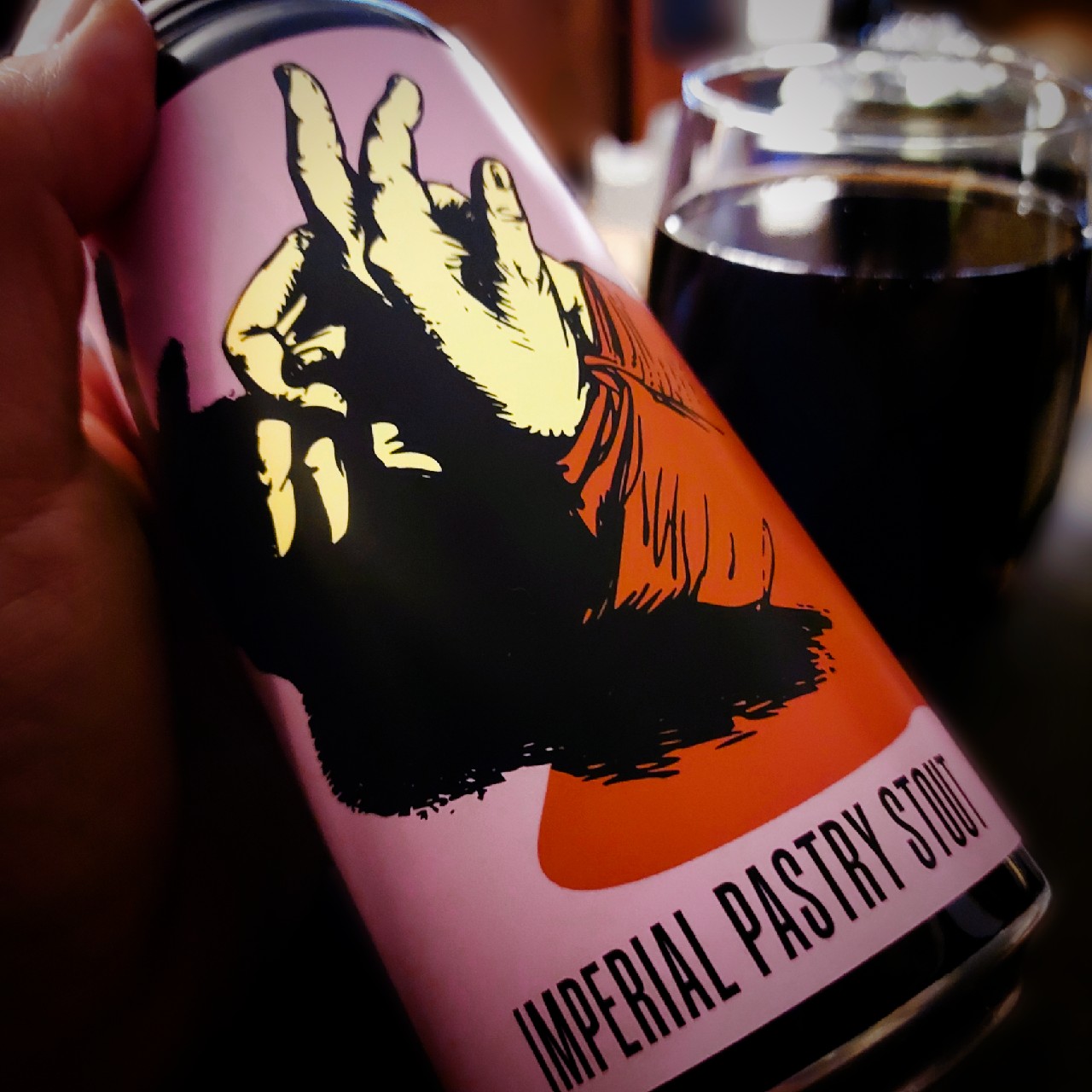 Varjot Saapuvat Menneisyydestä, Finland