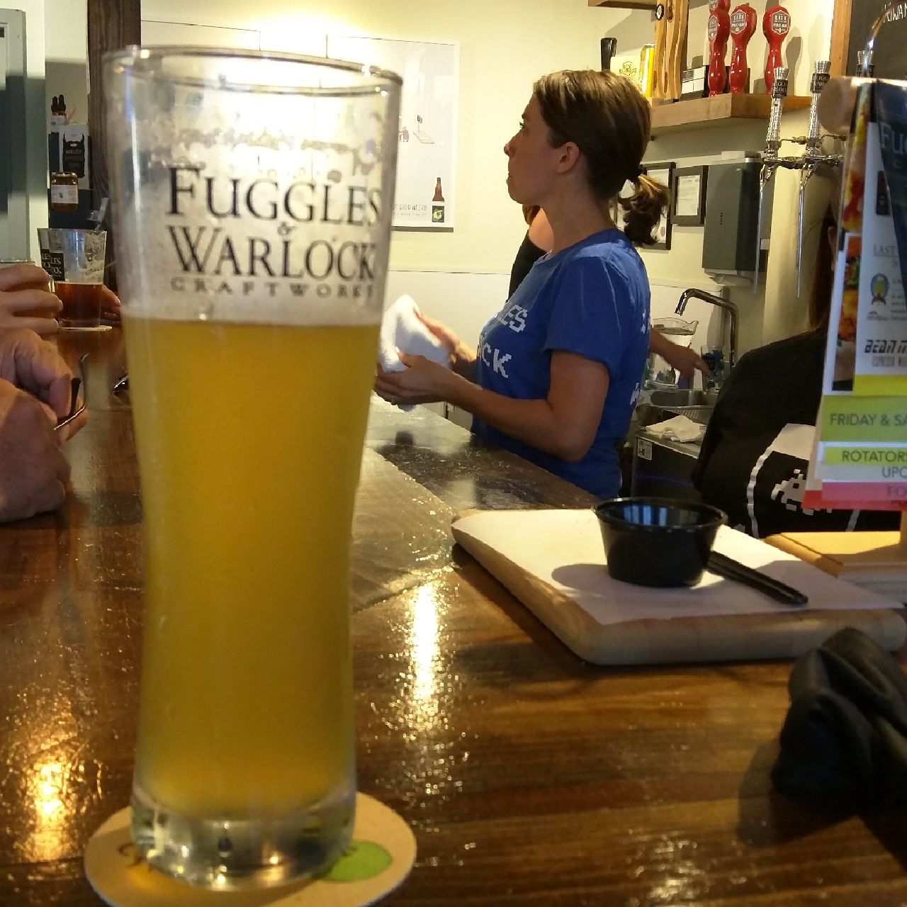 Gin & Lime Pilsner Fuggles & Warlock, Canada