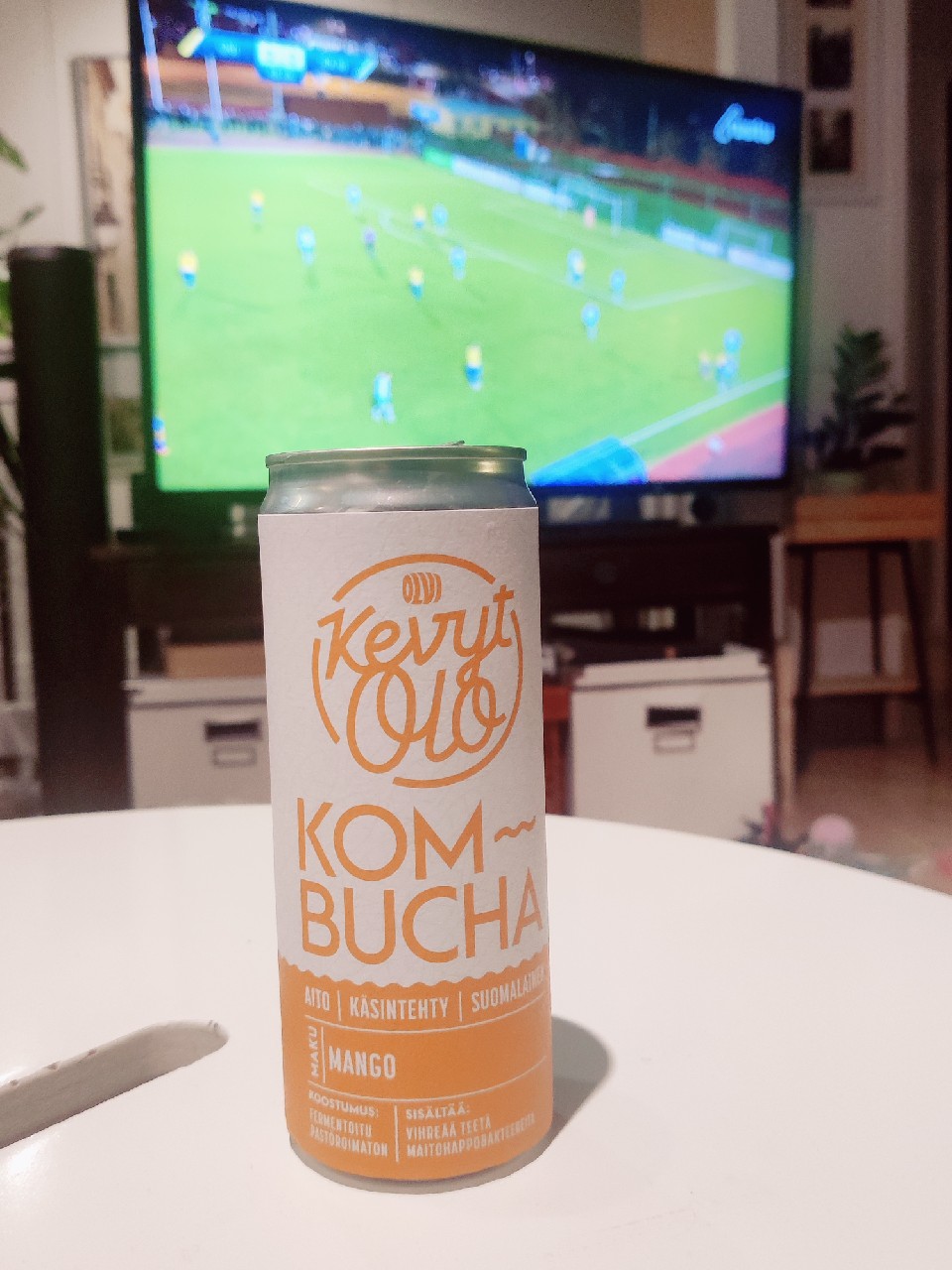 Kevyt Olo Kombucha Mango, Finland