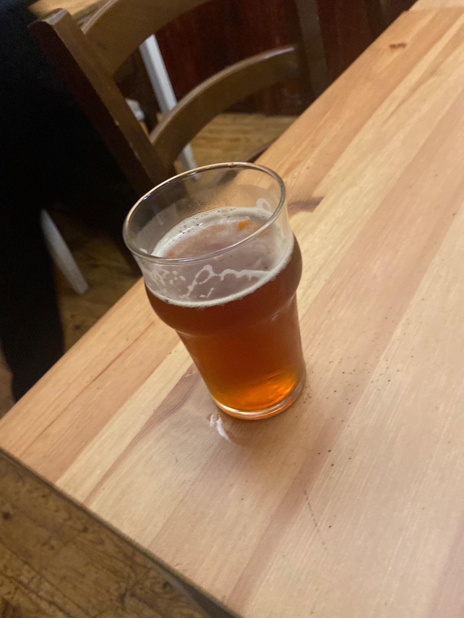 Page 24 Ambrée, France